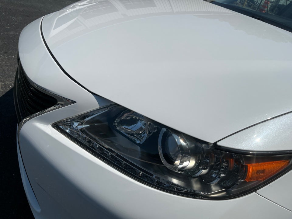 2015 Lexus ES 350 Crafted Line