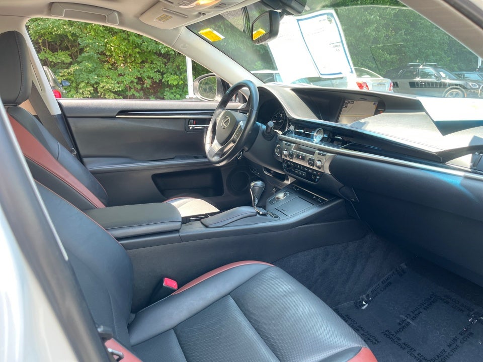 2015 Lexus ES 350 Crafted Line