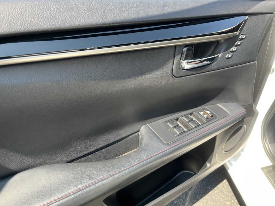 2015 Lexus ES 350 Crafted Line