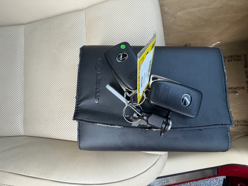 2014 Lexus ES 350 4dr Sdn