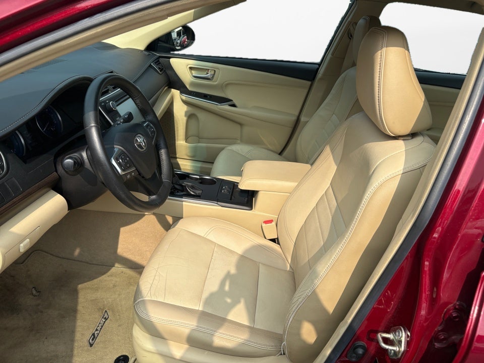 2017 Toyota Camry XLE