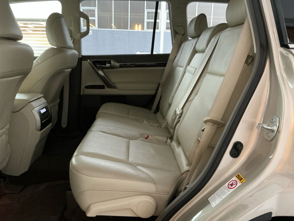 2016 Lexus GX 460 4WD 4dr