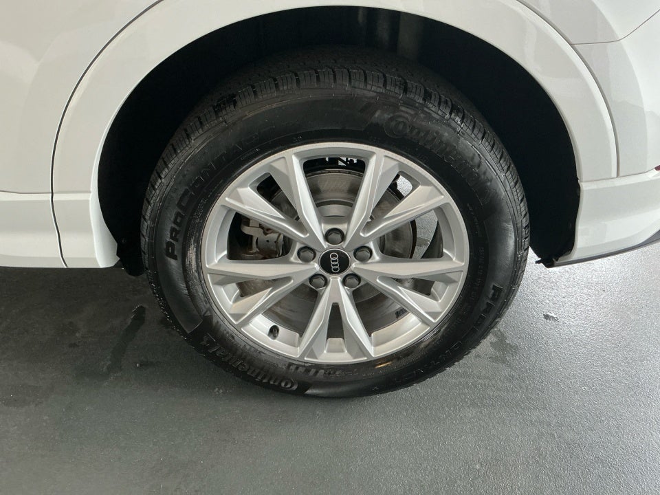 2022 Audi Q3 S line Premium