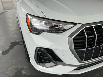 2022 Audi Q3 S line Premium
