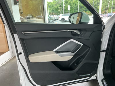 2022 Audi Q3 S line Premium