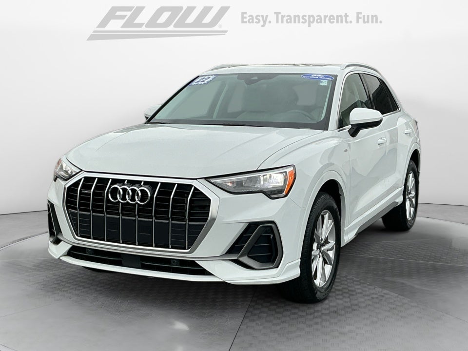 2022 Audi Q3 S line Premium