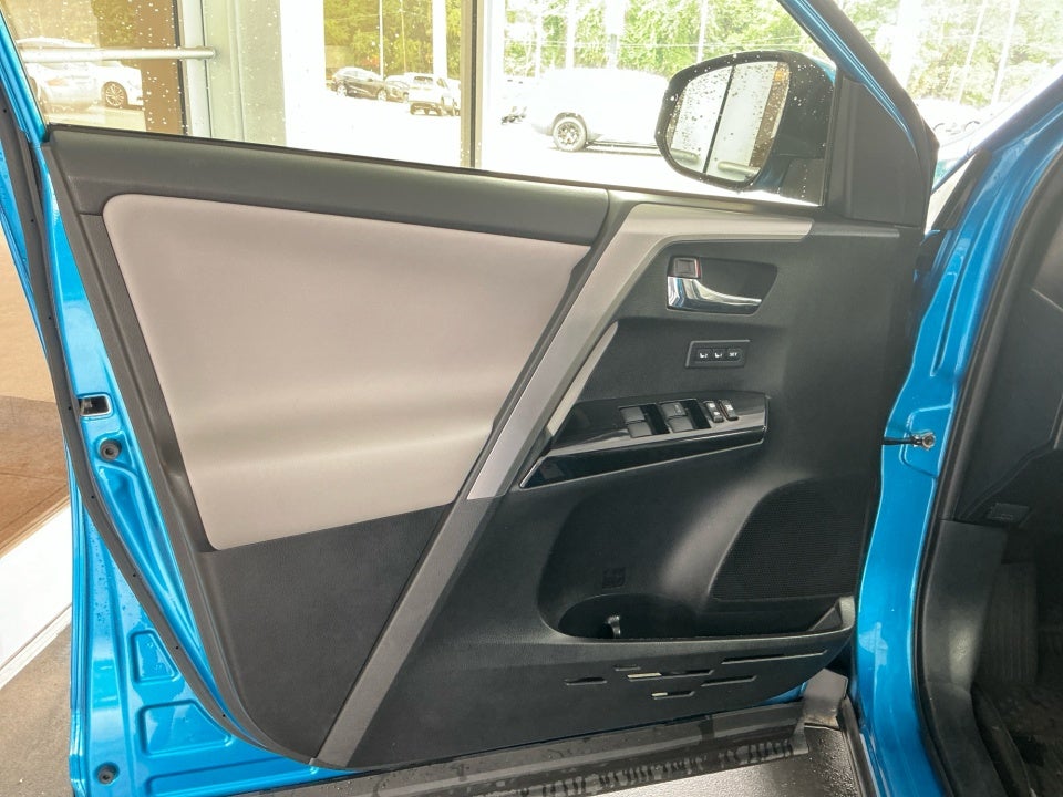 2016 Toyota RAV4 Limited