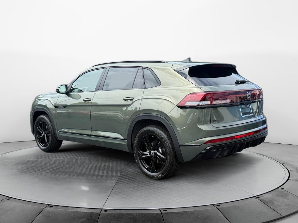 2026 Volkswagen Atlas Cross Sport 2.0T SEL R-Line Black