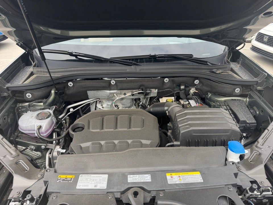 2026 Volkswagen Atlas Cross Sport 2.0T SEL