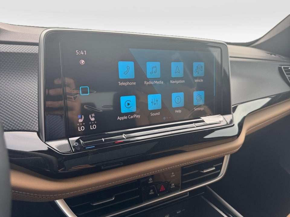 2026 Volkswagen Atlas Cross Sport 2.0T SEL