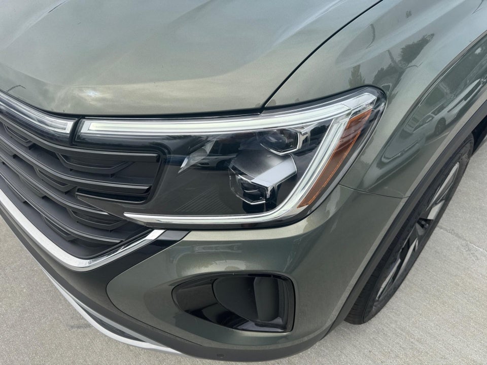 2026 Volkswagen Atlas Cross Sport 2.0T SEL