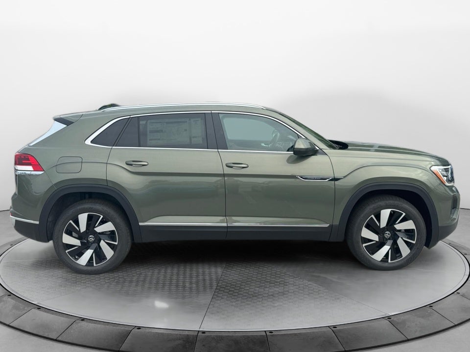 2026 Volkswagen Atlas Cross Sport 2.0T SEL