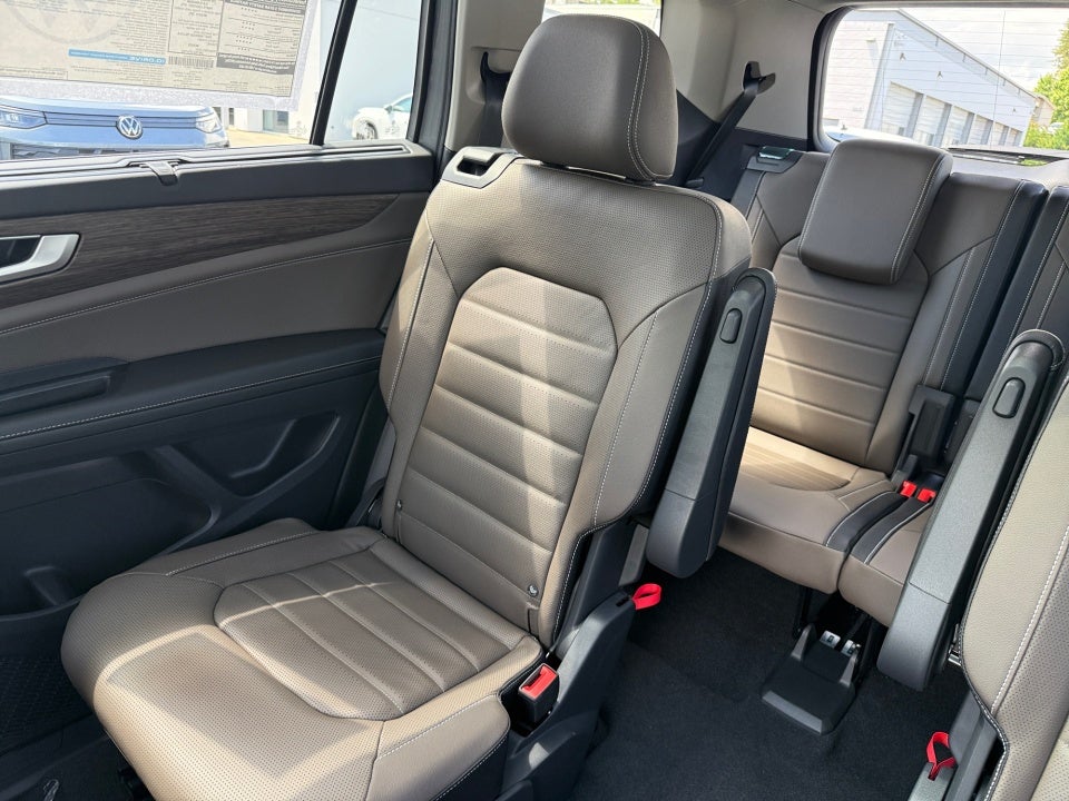 2026 Volkswagen Atlas SEL
