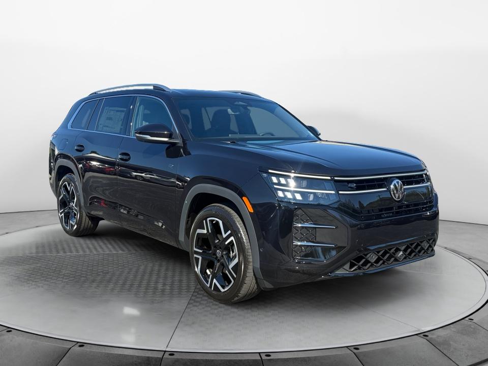 2027 Volkswagen Atlas SEL Premium R-Line