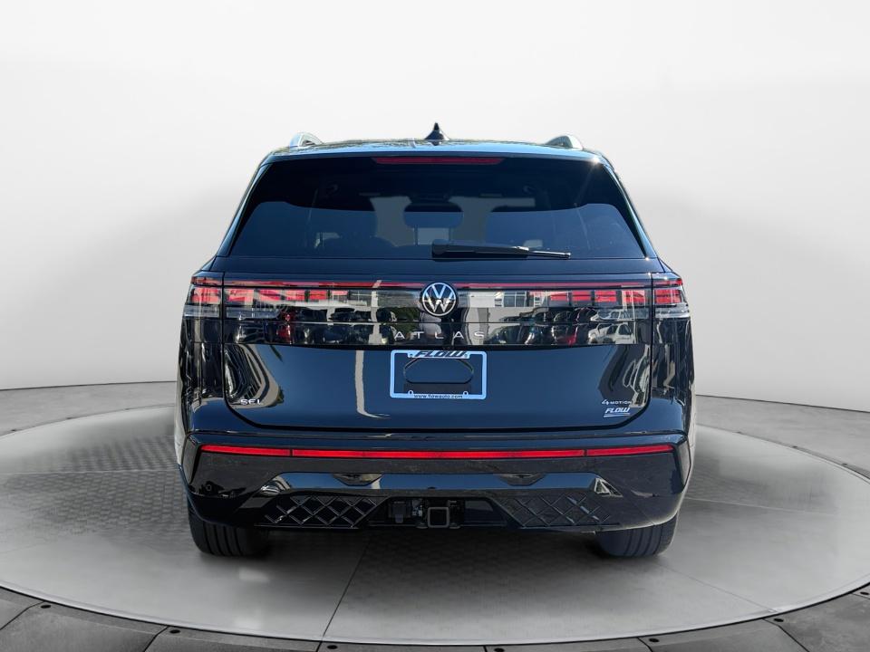 2027 Volkswagen Atlas SEL Premium R-Line