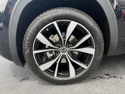 2026 Volkswagen Atlas Cross Sport 2.0T SEL Premium R-Line