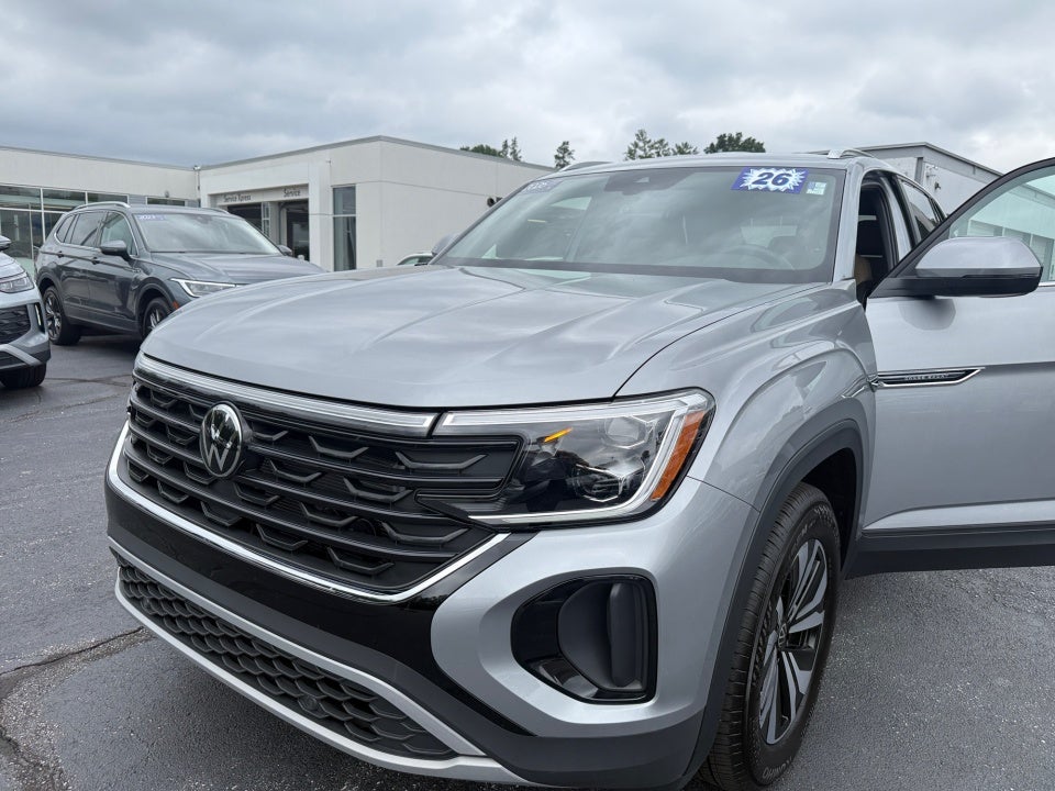 2026 Volkswagen Atlas Cross Sport 2.0T SE