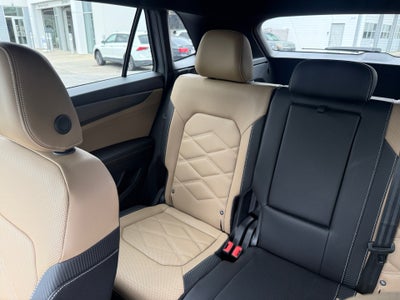 2026 Volkswagen Atlas Cross Sport 2.0T SE