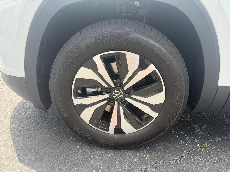 2026 Volkswagen Atlas SE
