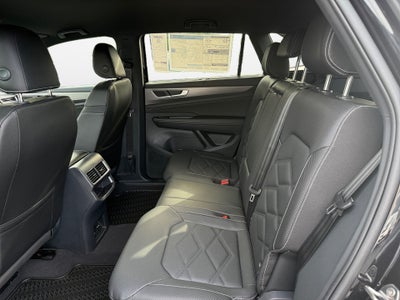 2026 Volkswagen Atlas Cross Sport SE with Technology