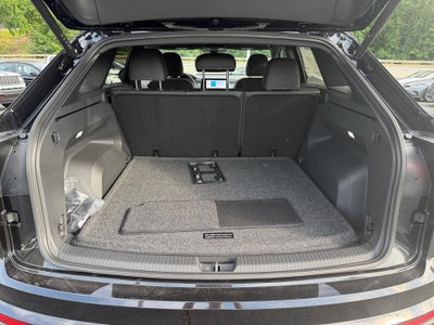 2026 Volkswagen Atlas Cross Sport SE with Technology