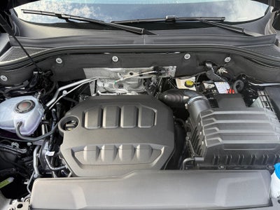 2026 Volkswagen Atlas Cross Sport SE with Technology