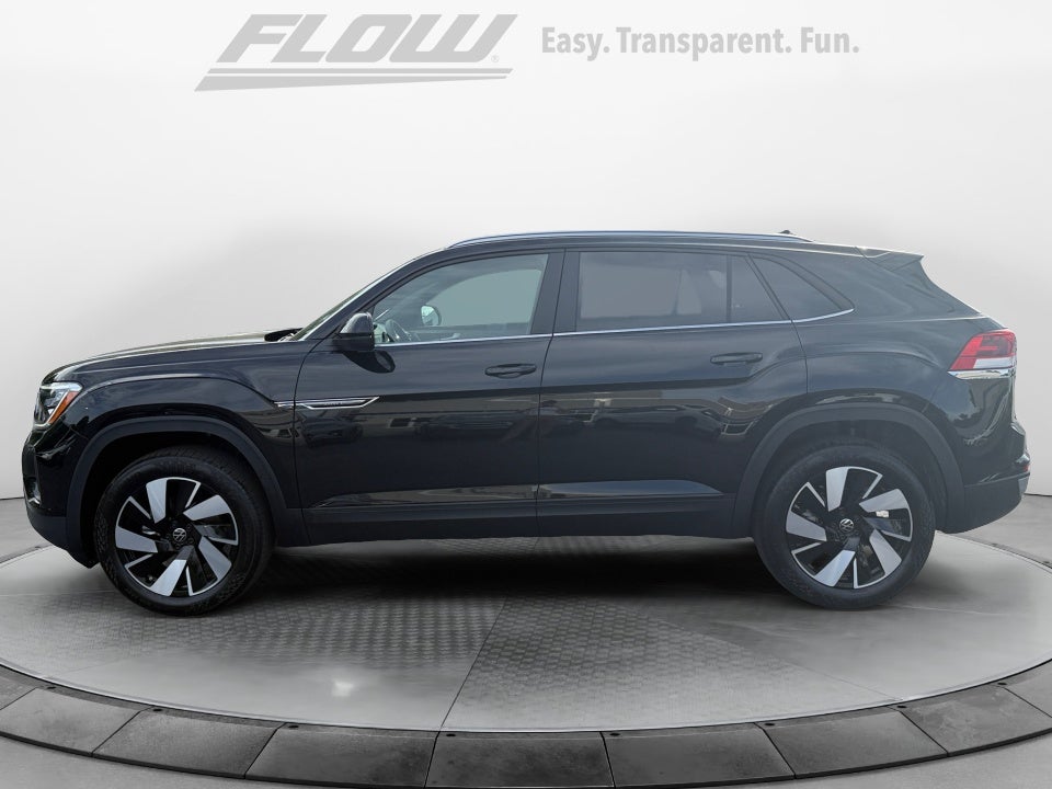 2026 Volkswagen Atlas Cross Sport SE with Technology
