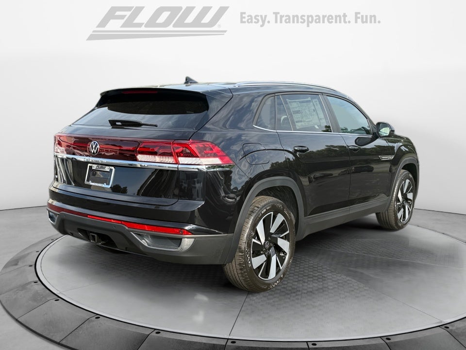 2026 Volkswagen Atlas Cross Sport SE with Technology