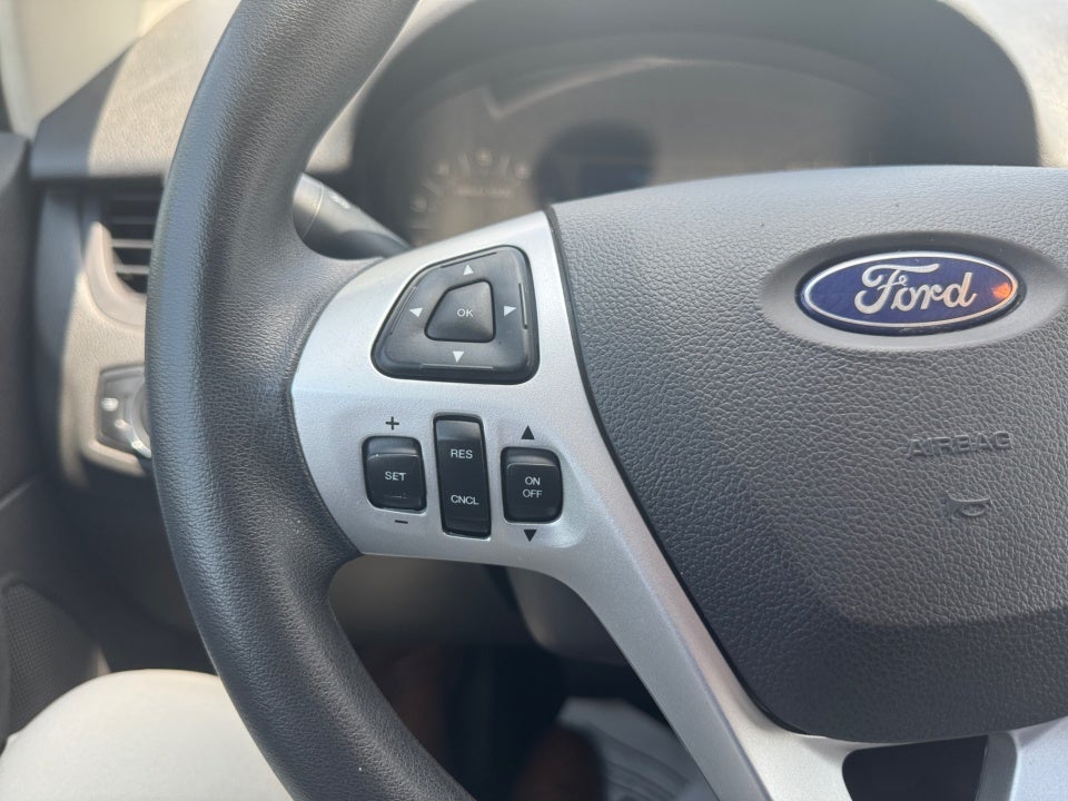 2014 Ford Edge SE