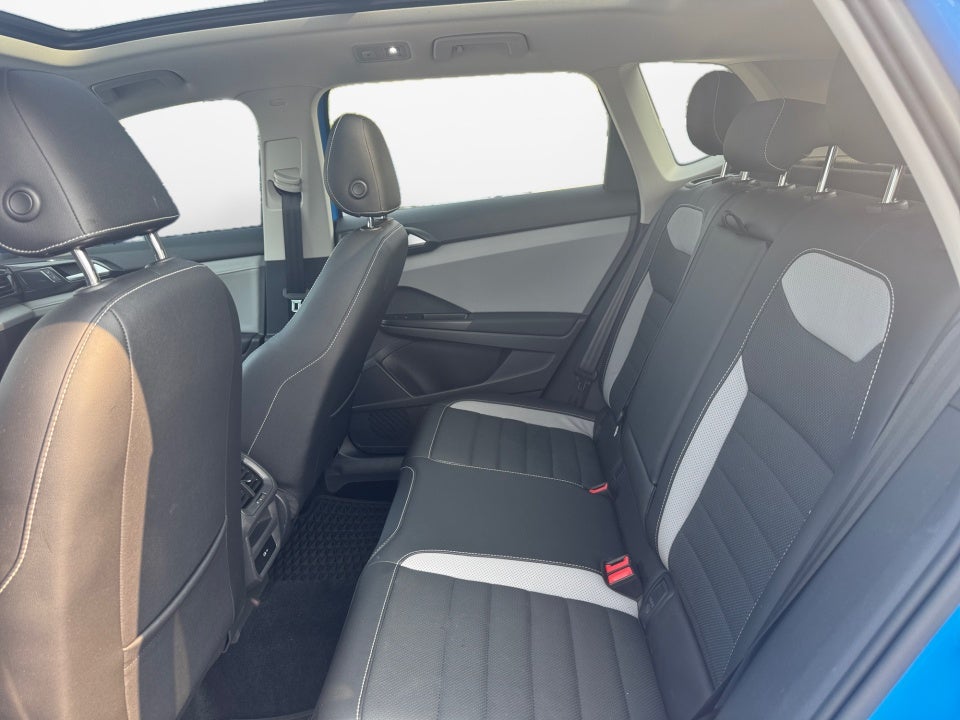 2022 Volkswagen Taos SEL