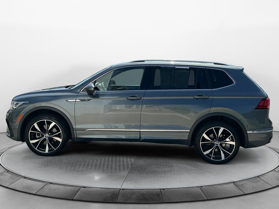 2023 Volkswagen Tiguan SEL R-Line