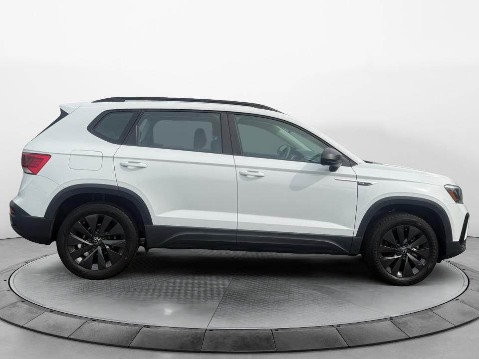 2023 Volkswagen Taos S