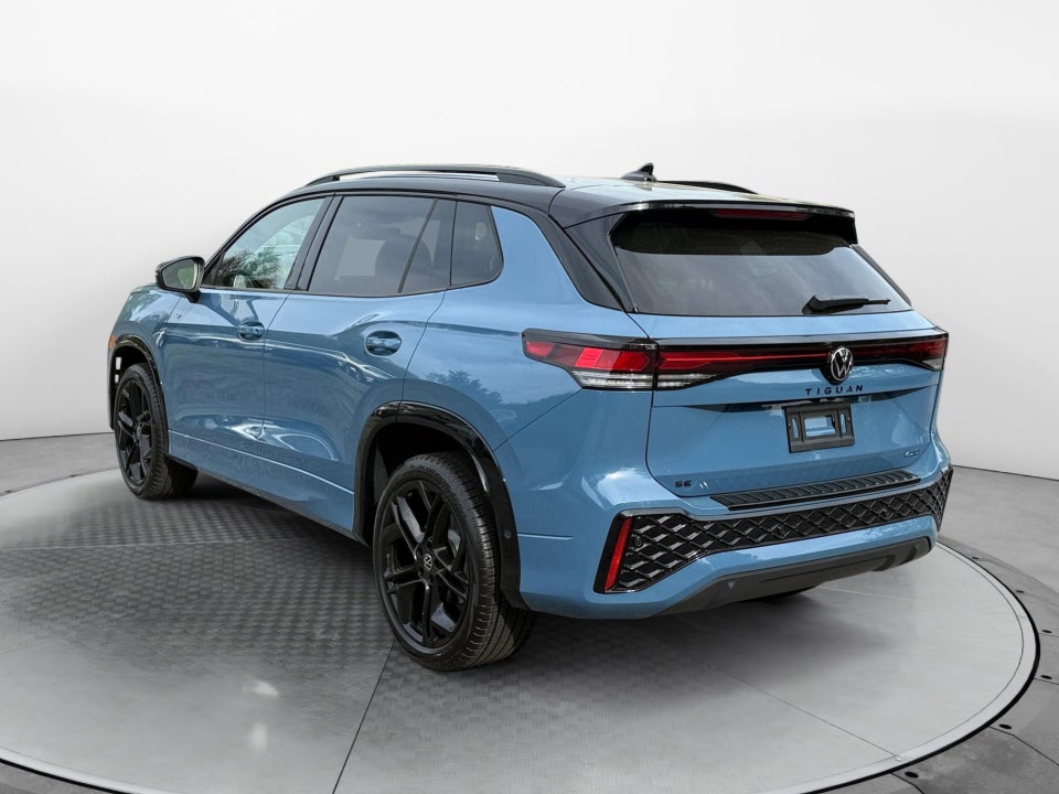 2026 Volkswagen Tiguan SE R-Line Black