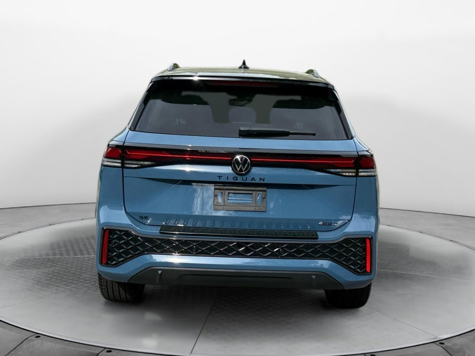 2026 Volkswagen Tiguan SE R-Line Black