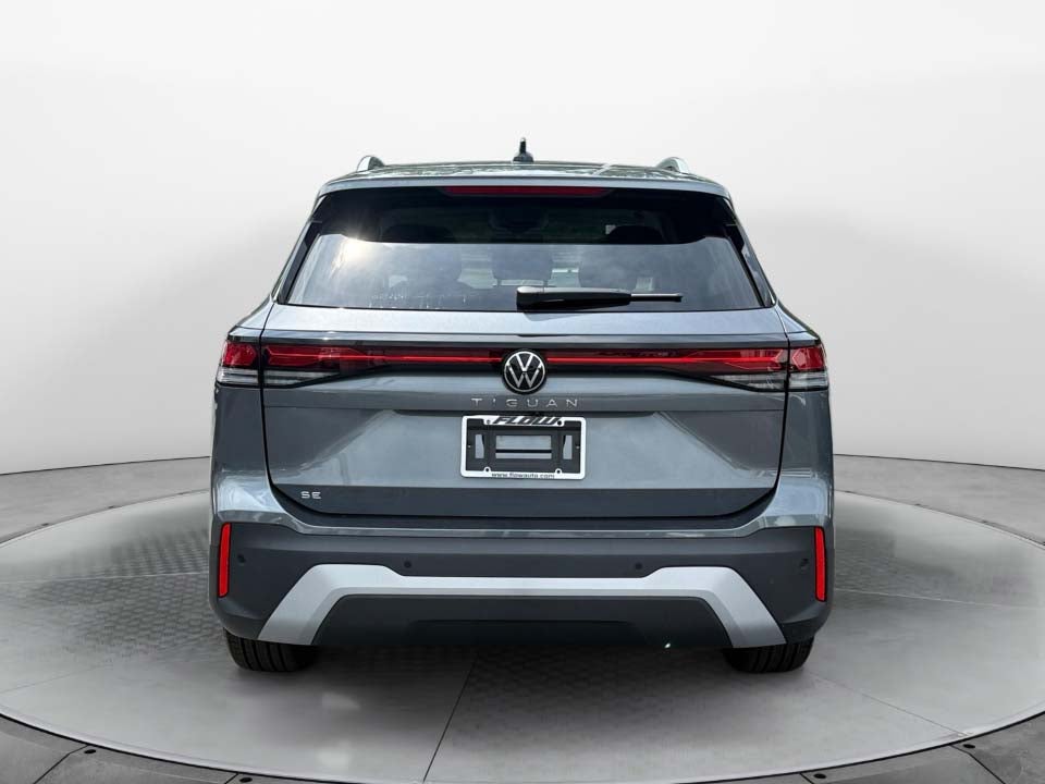 2026 Volkswagen Tiguan SE