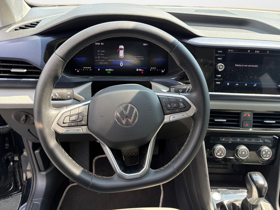 2023 Volkswagen Taos SE