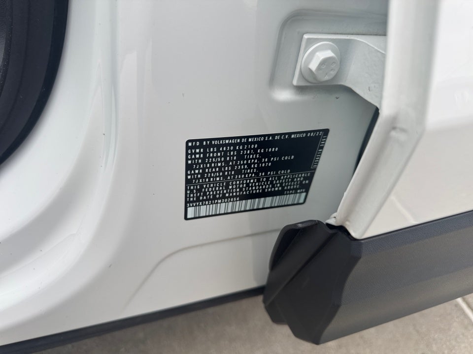 2023 Volkswagen Taos SE