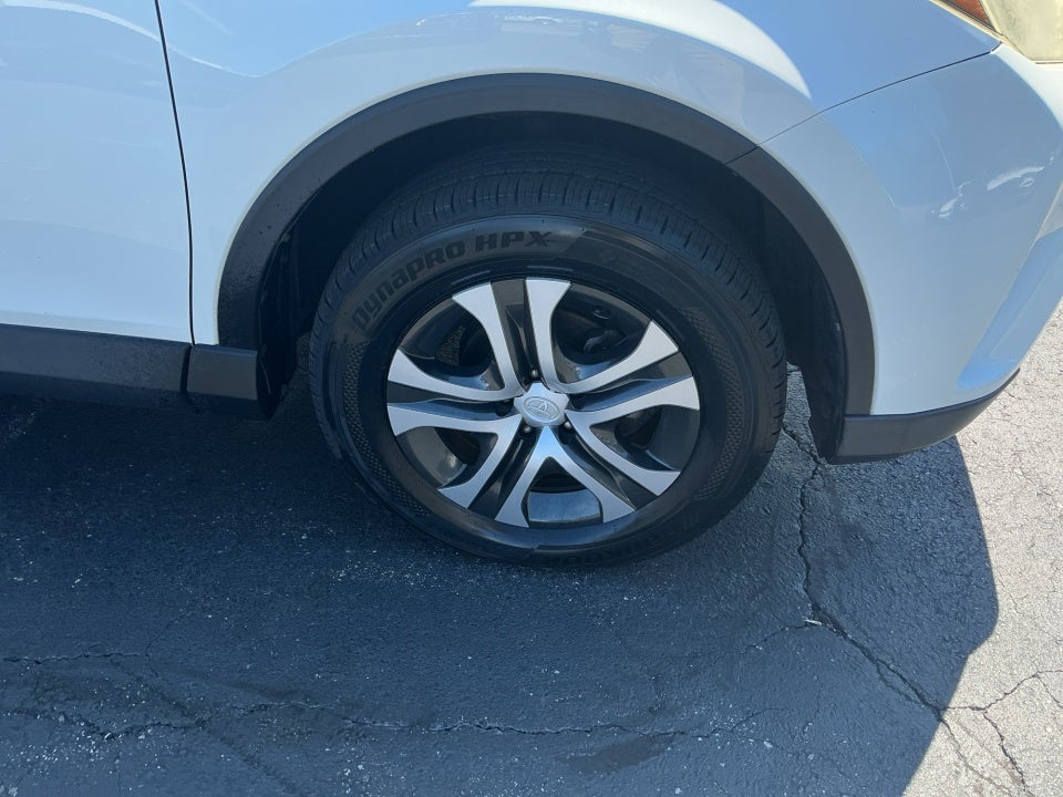 2016 Toyota RAV4 LE