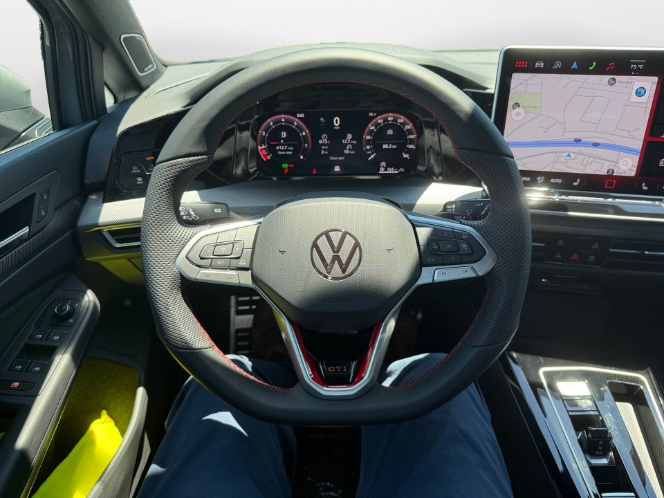 2026 Volkswagen Golf GTI SE
