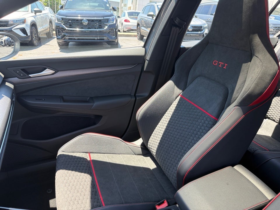 2026 Volkswagen Golf GTI SE