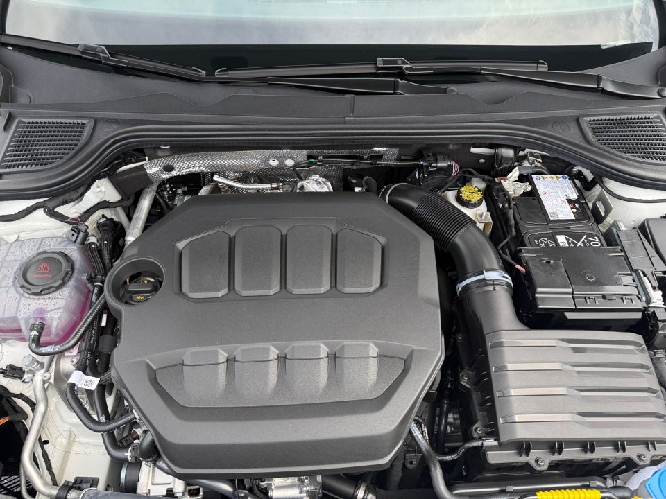 2026 Volkswagen Golf GTI SE