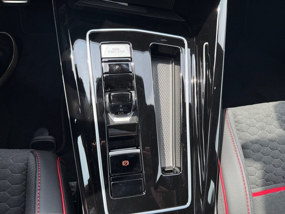2026 Volkswagen Golf GTI SE