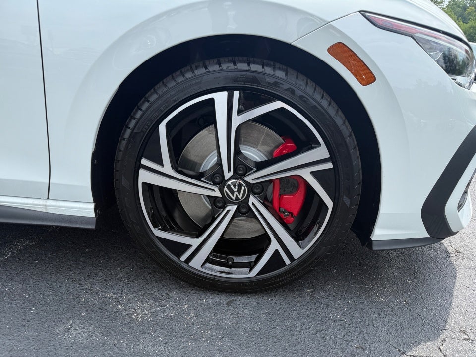 2026 Volkswagen Golf GTI SE