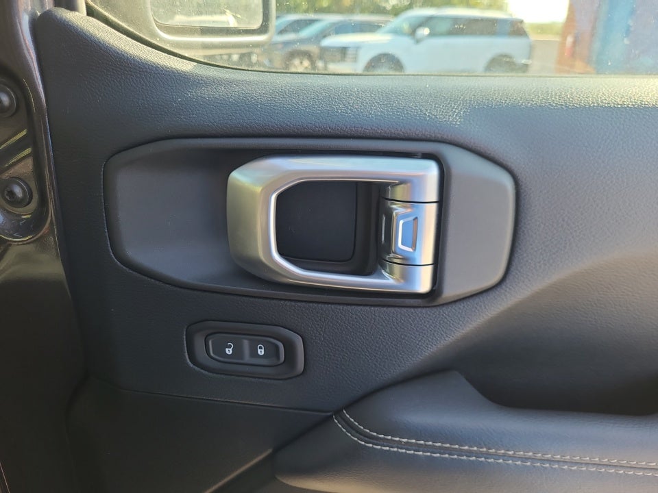 2019 Jeep Wrangler Unlimited Sahara 4x4