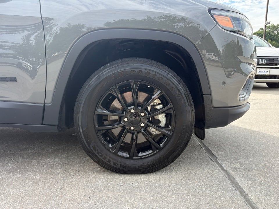 2023 Jeep Cherokee Altitude Lux 4x4