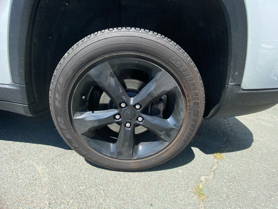 2025 Jeep Grand Cherokee L Altitude X 4x4