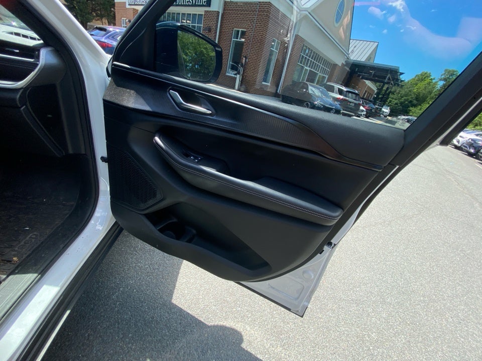 2025 Jeep Grand Cherokee L Altitude X 4x4