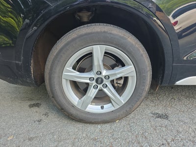 2024 Audi Q5 Premium 40 TFSI quattro S tronic