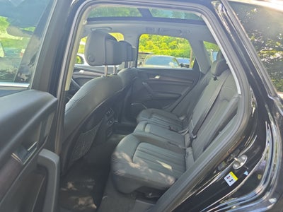 2024 Audi Q5 Premium 40 TFSI quattro S tronic