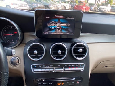2019 Mercedes-Benz GLC 300 GLC 300